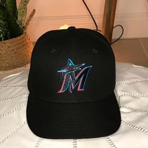 New Era 2019 Miami Marlins adjustable hat